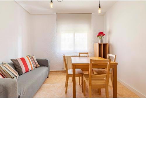 Habitación en vista alegre a 20 minutos del centro