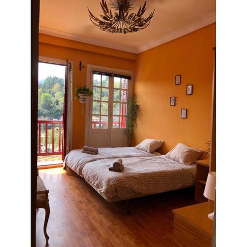 Habitación privada en el centro de Deba