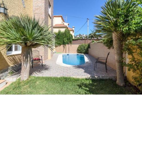 Habitaciones en Casa Céntrica con piscina