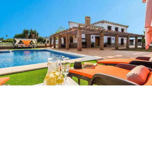 Hacienda Los Remedios Alhaurin el Grande by Ruralidays