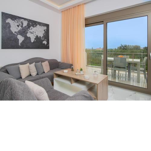 Happiness Apartment