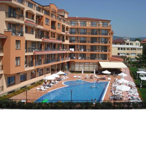 Happy Aparthotel