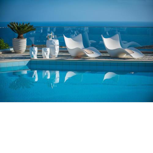 Happy Cretan Suites