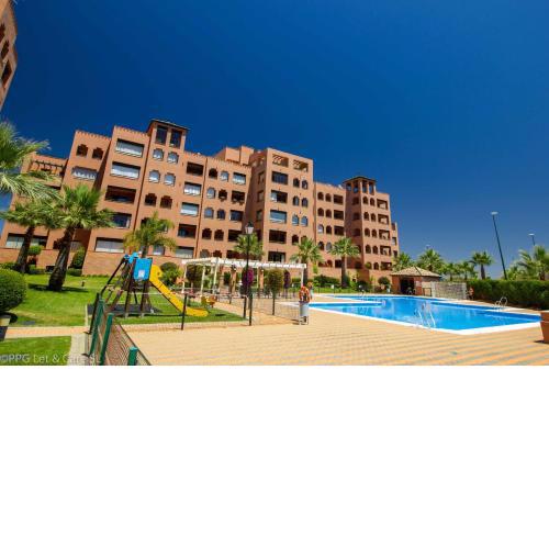 (HAR002) Sea View Apartment 200m to Beach