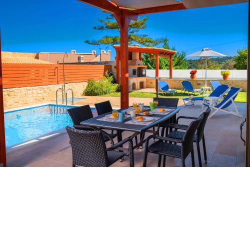 Harma Villa with Private Pool