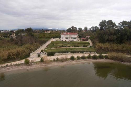 Harmony Seafront Apartment