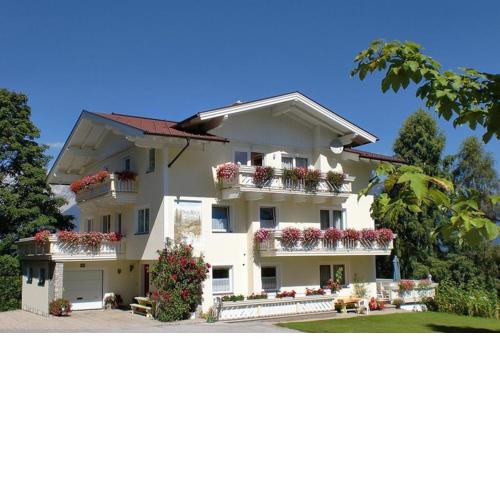 Haus Alpina Ski In & Ski Out
