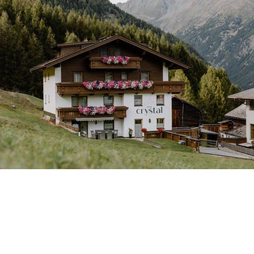 Haus Crystal