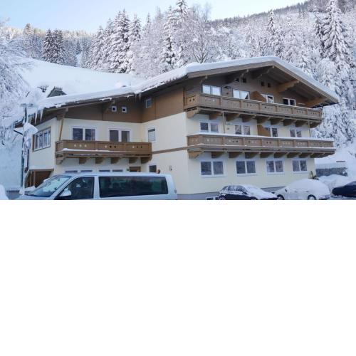 Haus Dienten