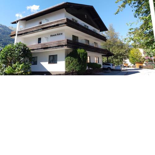 Haus Kira