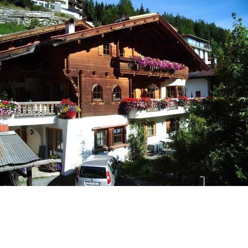 Haus Rali