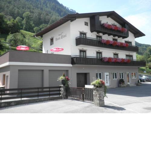 Haus Tirol Appartements
