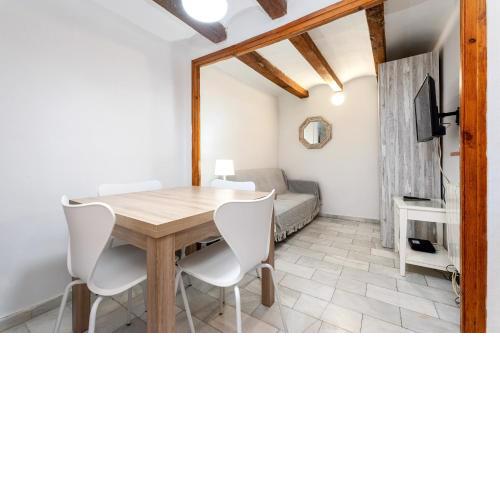 Hauzify I Apartament Domus