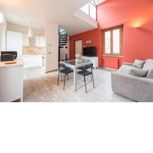Heart Centre Milan Navigli 3 Levels Apartment