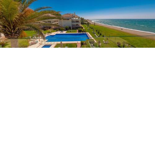Heaven Beach Apartments, Apt 402