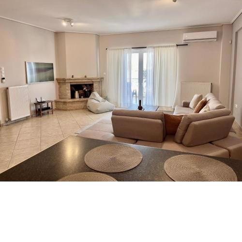 Hector Apartment Airport by Airstay