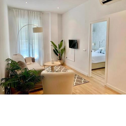 Helen Apartment