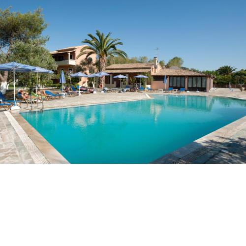 Helena Apartments & Villas