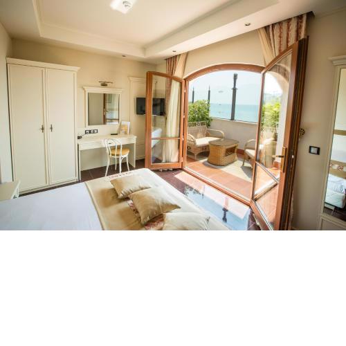 Helena VIP Villas and Suites - Half Board