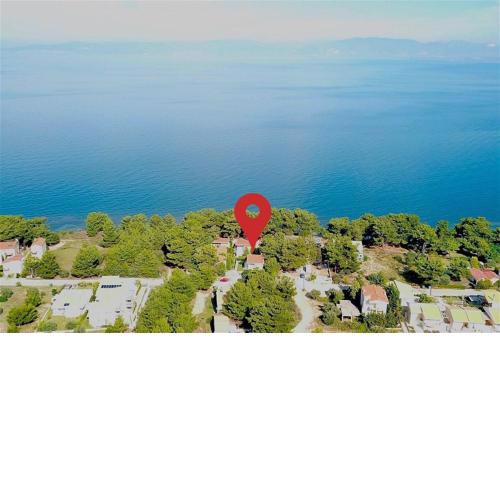 Helios Villa Sea Front - 3 bedrooms 7 guests