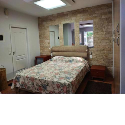 Heraklion modern studio 40 sq.m. near town center.
