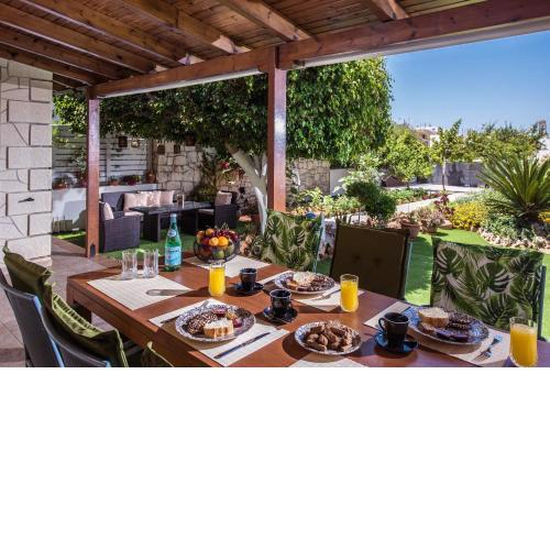 Heraklion Seaside Gem - Olia Private Retreat