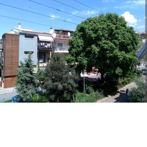 Hermes Welcome Stay Garden House - Explore Center by foot - Close to Helexpo & University
