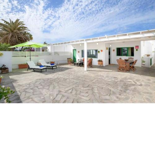 Hermosa Casa vacacional, muy cerca a la playa.