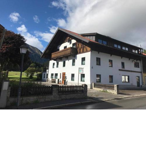 Herzlich Willkommen auf der Pony-Ziegen-Hasen-Ranch