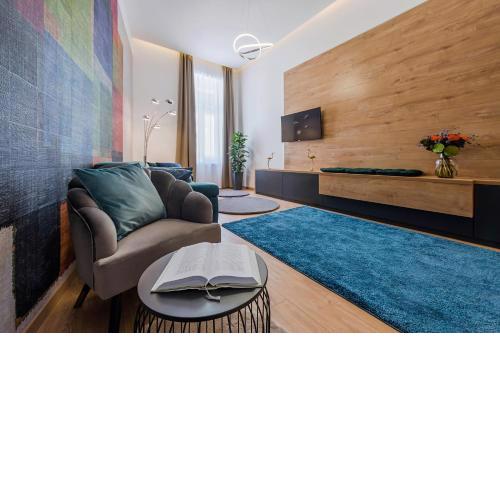 High End Suite Klauzal with AC