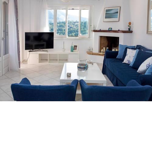 Hilltop Holiday Residence