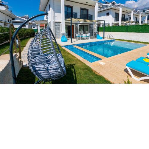Hisar 1 - 4 Bedroom Holiday Villa in Hisarönü