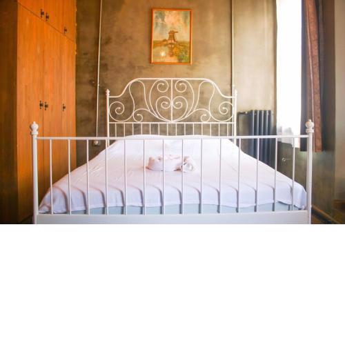 Historic House Surrounded by Attractions in Balat