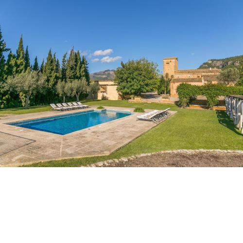 Historica house with Pool free wifi