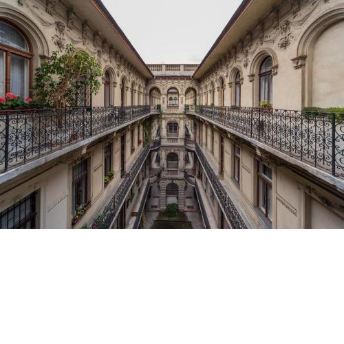Historical building Brody Apartment