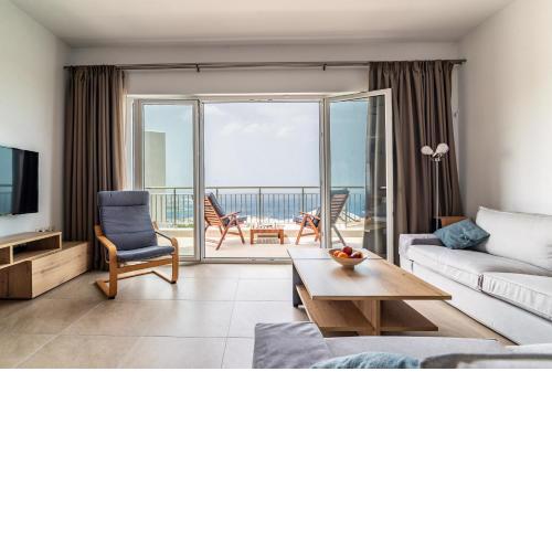 Hive sea-view maisonette