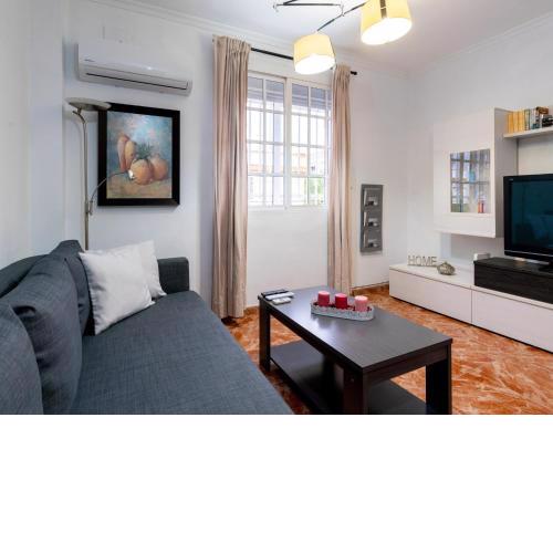 Holi-Rent Miraflores