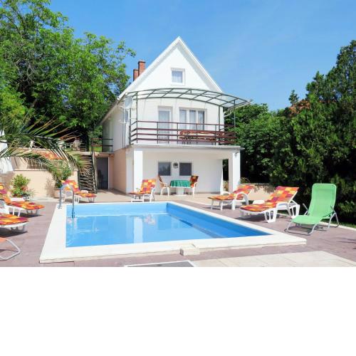Holiday Home Annemarie - ALD317