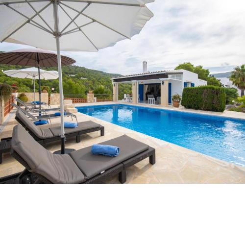 Holiday Home Anromi