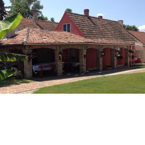 Holiday home Balatonbereny 9