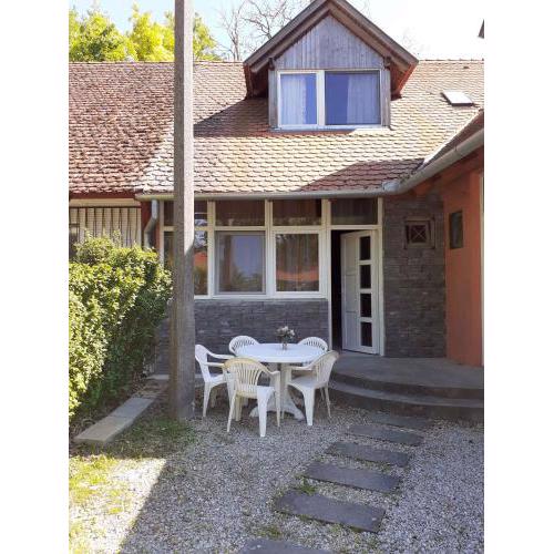 Holiday home Balatonbereny/Balaton 18120