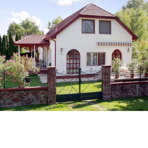 Holiday home Balatonboglar/Balaton 18277