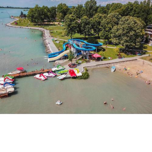 Holiday Home Balatontourist Füred-3