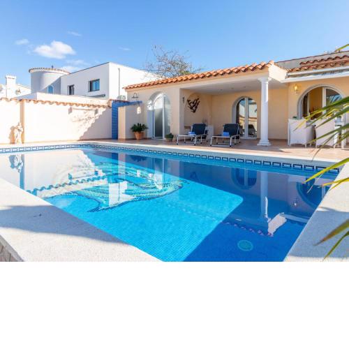 Holiday Home Bonica