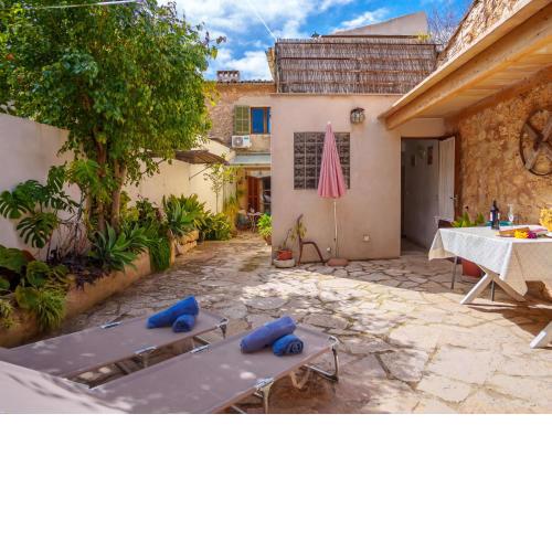 Holiday Home Can Salom