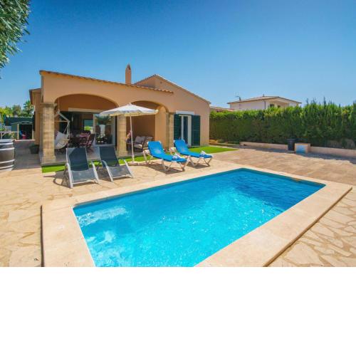 Holiday Home Casa Frijoles - LAR116