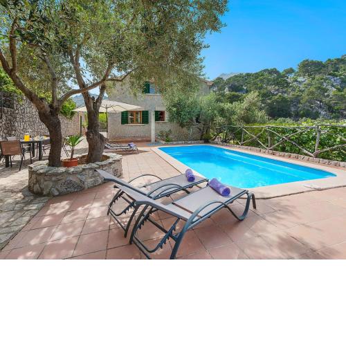 Holiday Home Es Barracar - CMI105