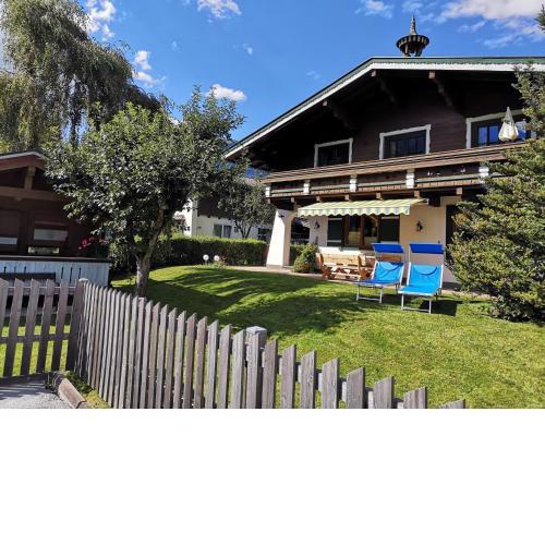 Holiday Home Ferienhaus Wildkogel