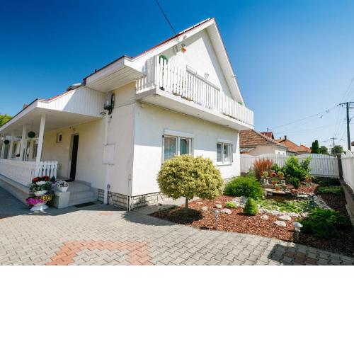 Holiday Home Gabor