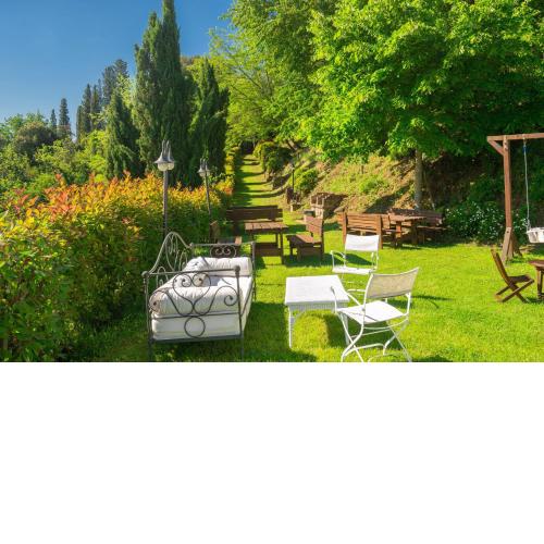 Holiday home in Antique Hamlet quoted in Dantes poem inferno